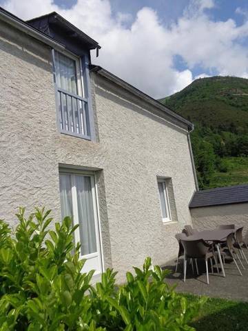 Gîte pour 5 personnes, avec terrasse à Vignec