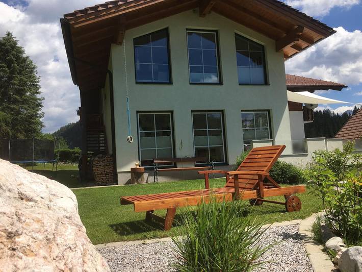 Ferienwohnung für 2 Personen, mit Balkon und Garten