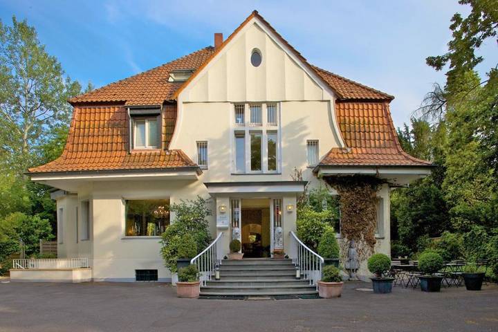 Hotel für 4 Personen, mit Terrasse und Garten