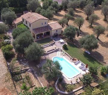 Chambre d’hôte pour 2 personnes, avec piscine et jardin dans les Alpes maritimes