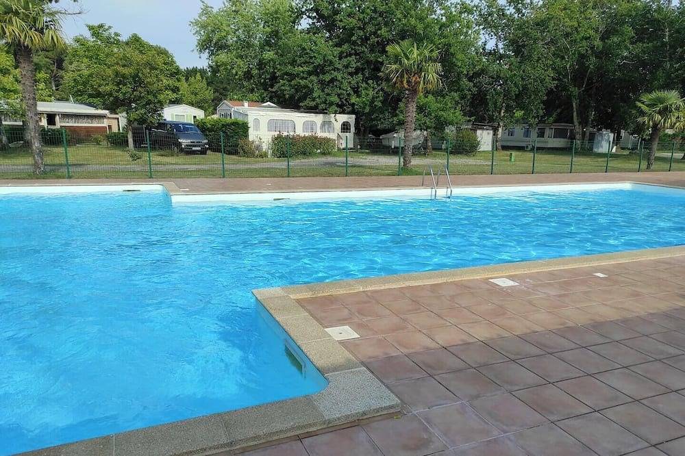 Mobil-home 4 personnes tout équipé in Hourtin, Région de Lesparre-Médoc