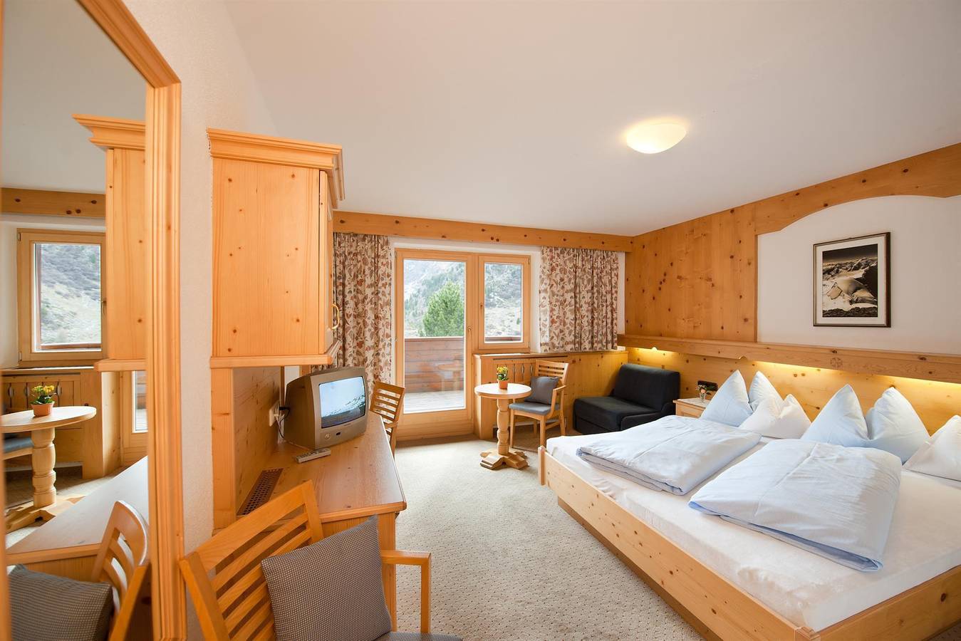 Geheel vakantieappartement, Standard Doppelzimmer mit Balkon in Obergurgl, Sölden