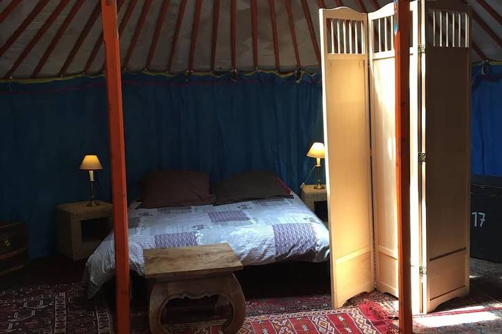 Gîte pour 4 personnes, avec piscine à Fuveau - 2