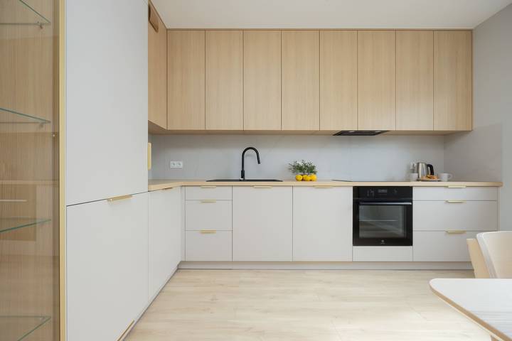 Apartamento entero, Comfortable Apartment for 6 Persons | Parking | Balcony in Varsovia, Mazovia (región)