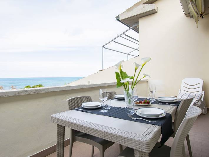 Gîte pour 6 personnes, avec jardin et balcon à San Vincenzo - 2