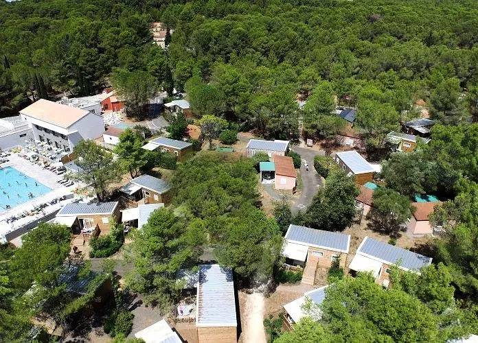 Habitat Nature 3 rooms 5 people in Montagnac, Côte d'Améthyste