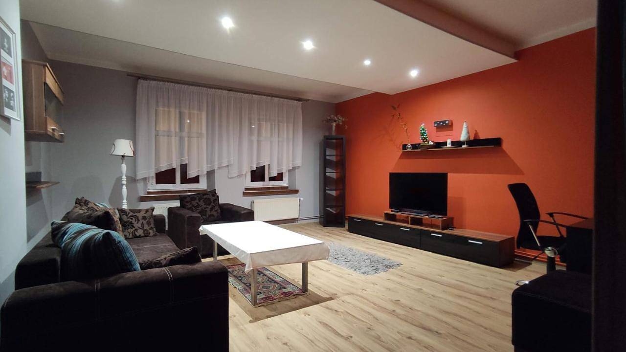 Cały apartament, One-Bedroom Apartment in Ruda Śląska, Śląsk