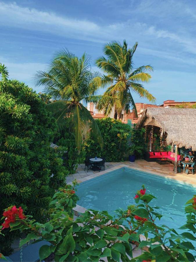 Hôtel pour 2 personnes, avec jardin et piscine ainsi que vue et terrasse, animaux acceptés