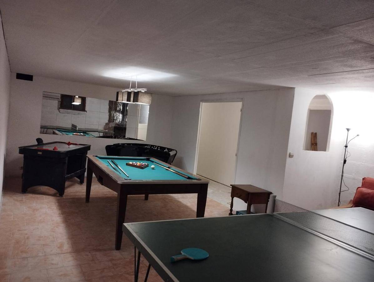 Four-Bedroom House in Briare, Région de Montargis