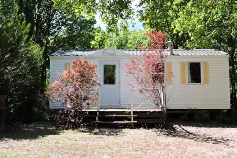 Mobil-home confortable avec terrasse - 4 pers. in Neffes, Région de Gap