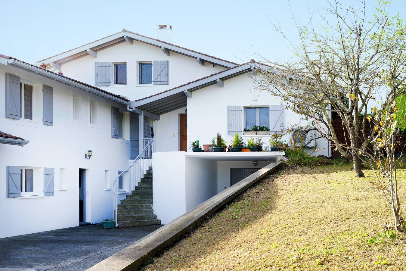 Appartement entier, Appartement classé 2 étoiles au Pays Basque à 4km de la plage avec terrasse in Ahetze, Région de Bayonne