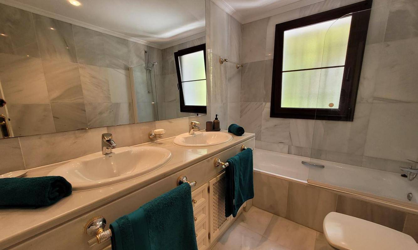 Beautiful La Perla Miguel 3 in Las Chapas, Marbella