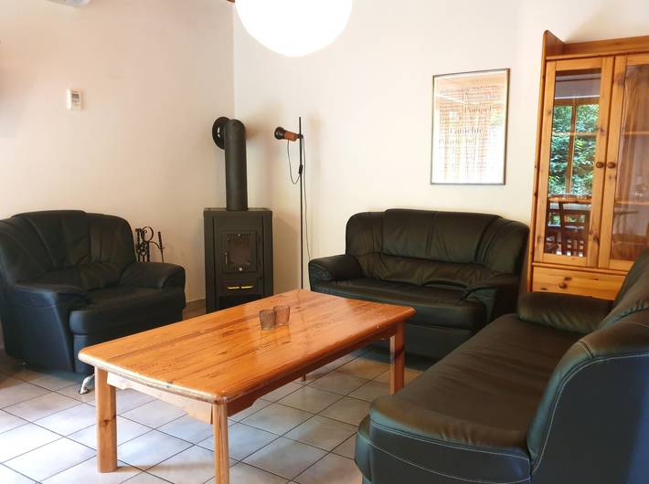 Ferienhaus für 8 Personen, mit Terrasse und Garten, kinderfreundlich in Nieheim - 3