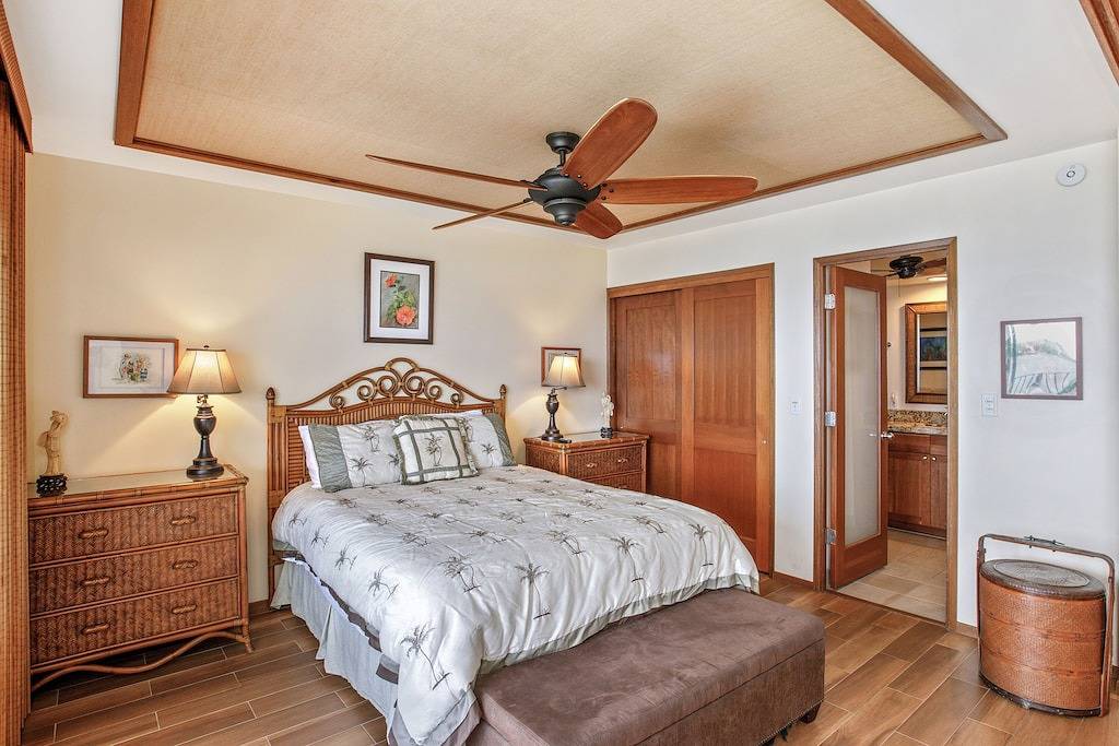 Ganze Wohnung, Atemberaubende Meerblick! Direkter Blick in die Kailua Bay! in Komohana Kai, Kailua-Kona