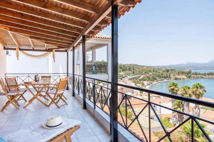 Gîte pour 5 personnes, avec vue et terrasse à Koróni - 2