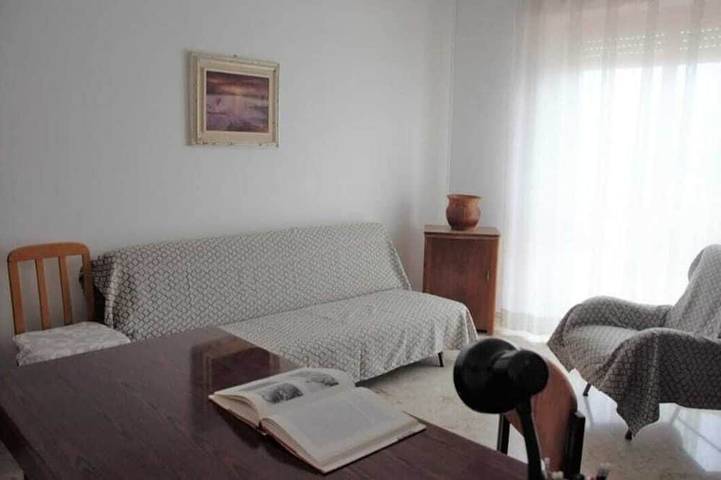 Ganze Wohnung, Spacious Central Apartment in Termoli Near Beach & Train Station, Panoramic View in Lido Mistral, Termoli