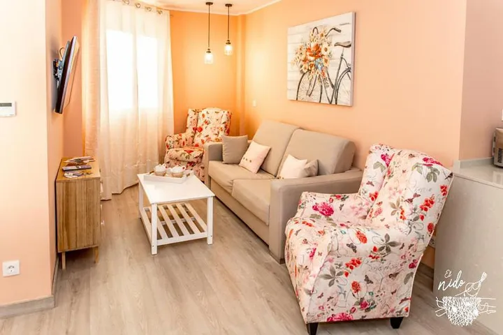 Ferienwohnung für 4 Personen, mit Ausblick und Pool - 1