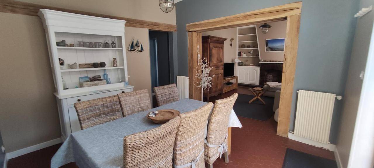 Two-Bedroom House in Saint-Valery-sur-Somme, Région d'Abbeville