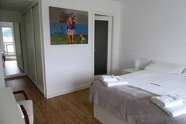 Holiday apartment for 4 people, with balcony and garden as well as pool - 1