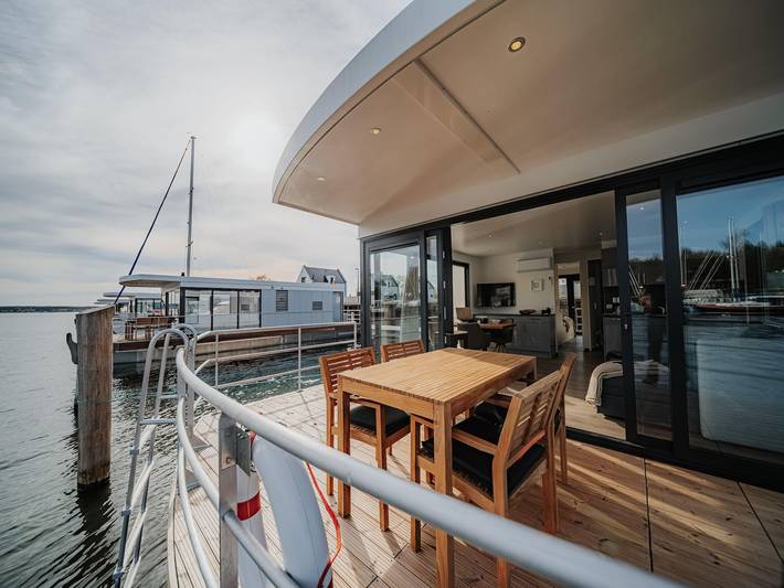 Hausboot für 4 Personen, mit Terrasse am Greifswalder Bodden - 3