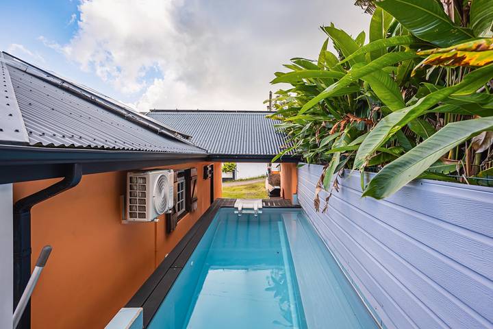 Villa pour 8 personnes, avec piscine ainsi que terrasse et jardin, animaux acceptés en Guadeloupe - 4