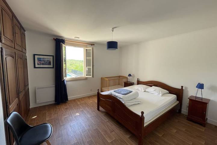 Location de vacances pour 15 personnes, avec jardin à Brouchaud - 3