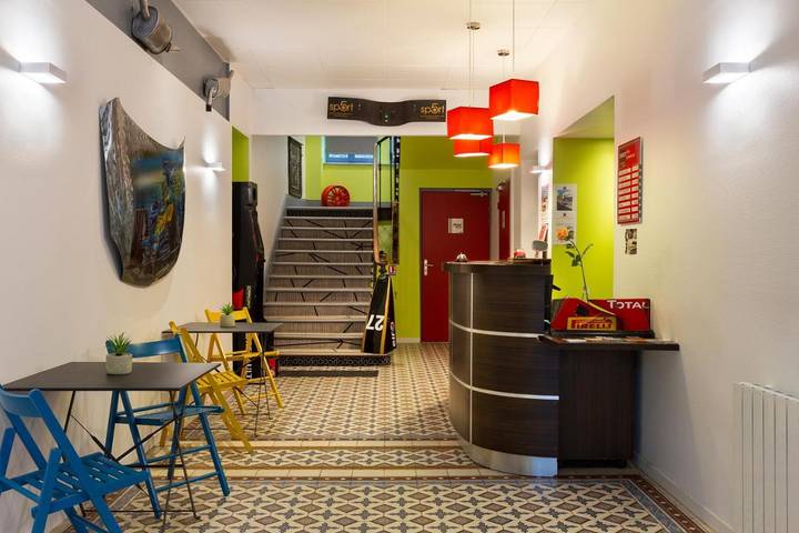 Hôtel pour 2 personnes, avec Terrasse et Jardin dans Thermes de Contrexéville - 4