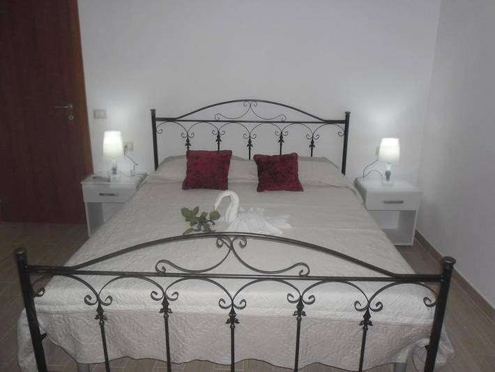 B&b per 2 persone, con terrazza e giardino nonché panorama in Centola