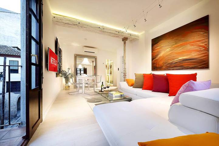 Ferienwohnung für 5 Personen, mit Whirlpool und Balkon in Granada