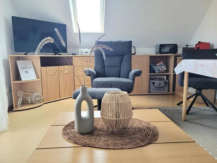 Ganze Wohnung, Ferienwohnung 'Kleine Krabbe Strandkorb Am Strand' mit Balkon und WLAN in Horumersiel, Wangerland