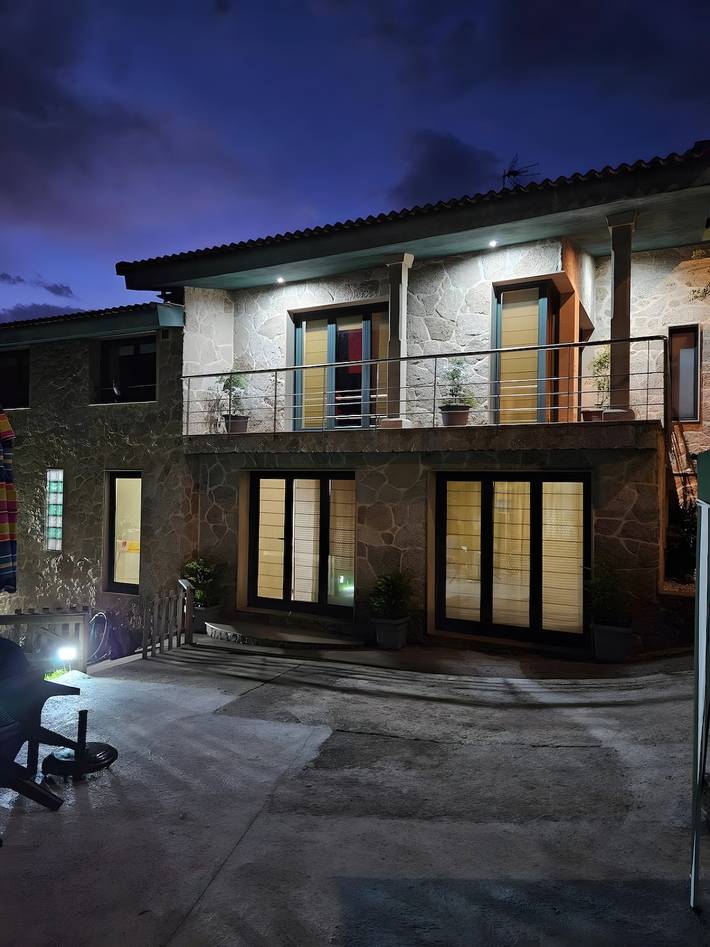 Holiday Home 'La Masía' with Mountain Views, Seasonal Pool, and Wi-Fi