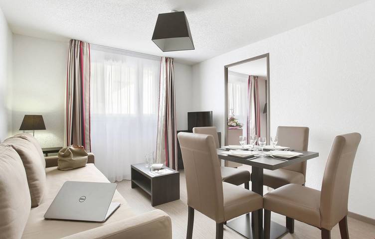 Ganze Wohnung, Appart'hôtel Le Dôme 3p6p in Marseille, Marseille und Umgebung