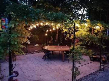Cottage pour 3 personnes, avec terrasse et vue ainsi que jardin et piscine à Clénay