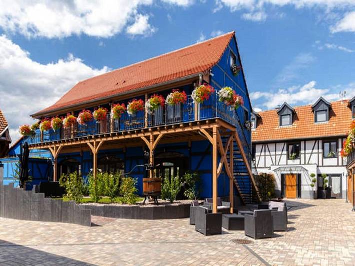 Gîte pour 2 personnes, avec jacuzzi et jardin à Holtzwihr