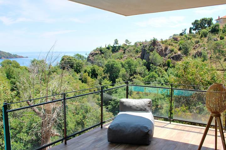 Gîte pour 7 personnes, avec piscine dans les Alpes maritimes - 2
