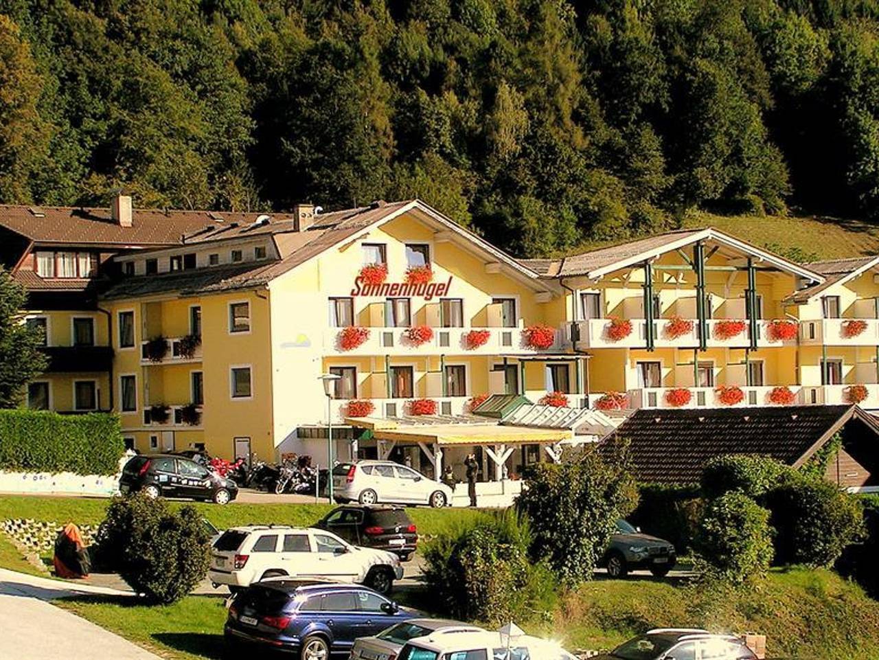 All-Inclusive Hotel Sonnenhügel**** - Einzelzimmer mit Seeblick - Übernachtung/Frühstück in Treffen am Ossiacher See, Gerlitzen