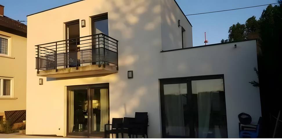 Ferienhaus für 6 Personen, mit Whirlpool und Balkon - 1