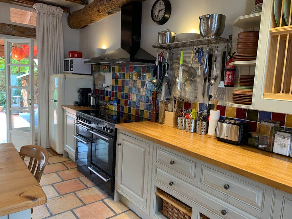 Maison de vacances pour 6 personnes avec terrasse in Saint-Méard-de-Gurçon, Périgord Pourpre