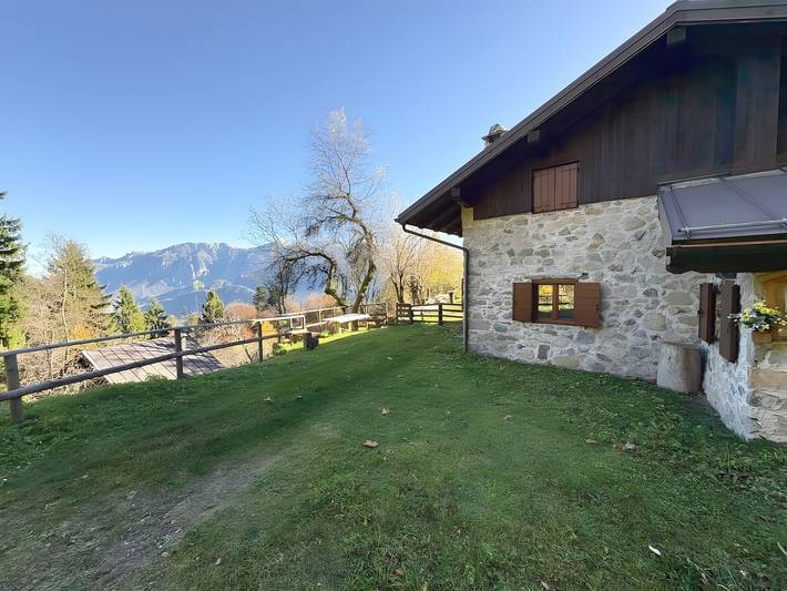 Casetta di legno per 5 persone, con Giardino in Trentino