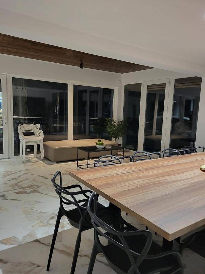Bungalow für 12 Personen, mit Garten und Ausblick sowie Terrasse, mit Haustier in Rumänien - 2