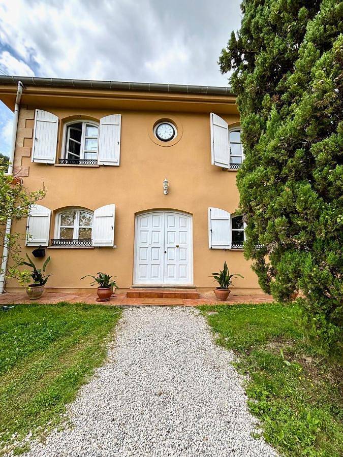 Casa rural para 4 personas, con Terraza además de Jardín y Vistas en Isla (Cantabria) - 2