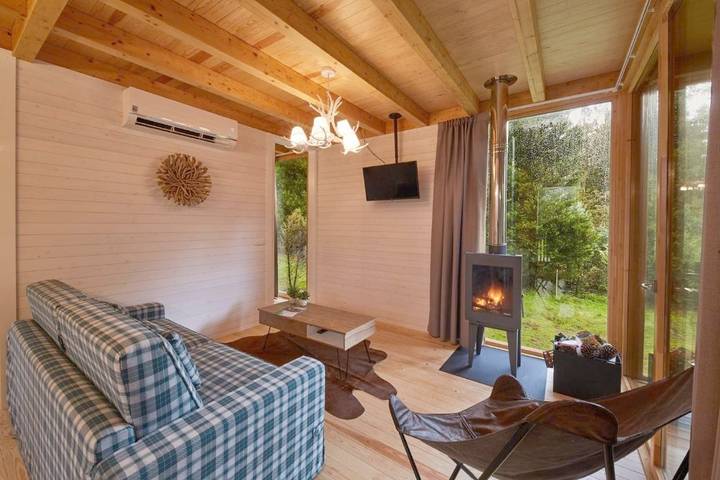 Casa rural para 6 personas, con piscina además de jacuzzi y jardín en El Pino - 2