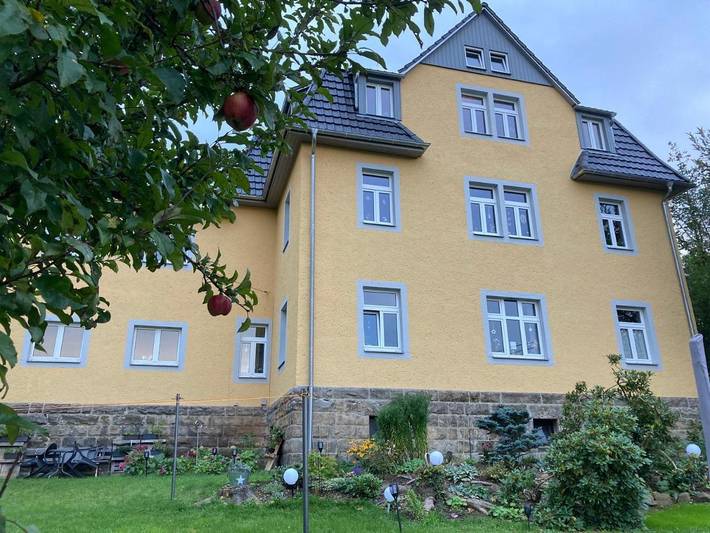 Ferienwohnung für 4 Personen, mit Garten und Ausblick in Hohnstein - 2