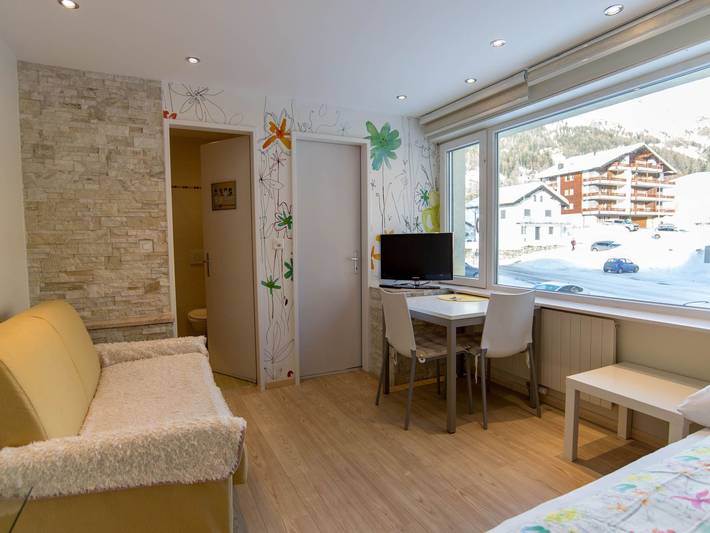 Ferienwohnung für 2 Personen, mit Balkon in Leukerbad