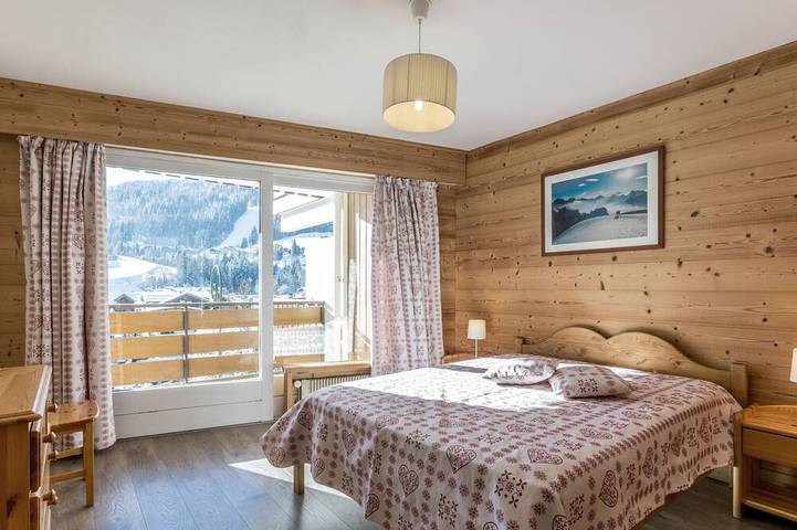 Gîte pour 4 personnes dans Office De Tourisme De La Clusaz - 3