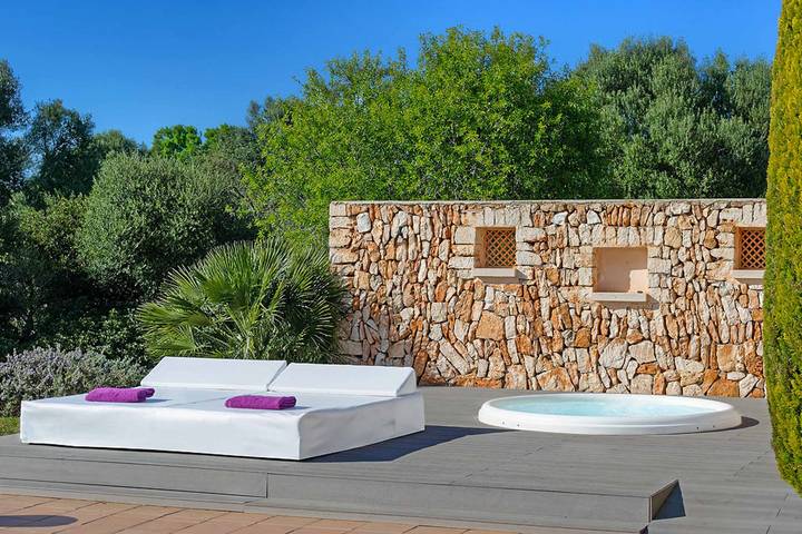 Villa für 8 Personen, mit Balkon und Pool sowie Whirlpool und Garten in Santanyí - 4