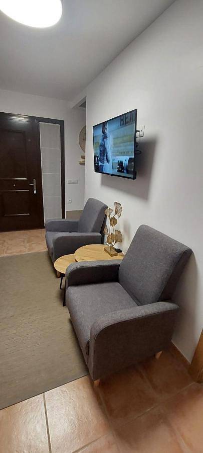 Two-Bedroom House in Valdelinares, Provincia de Teruel