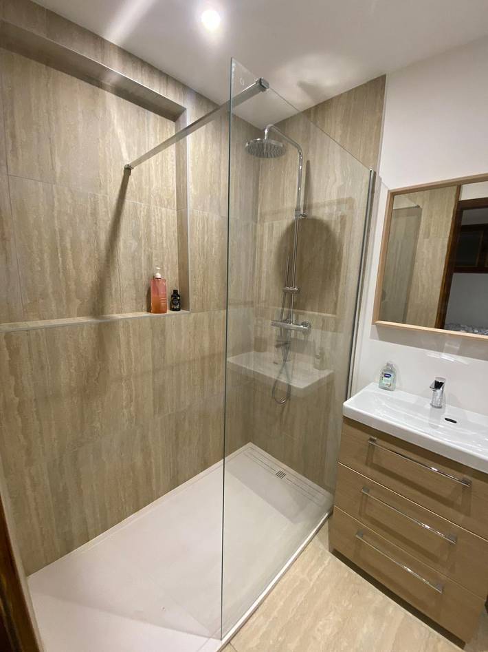 Gîte pour 4 personnes, avec terrasse, adapté aux familles dans Beuil les Launes - 4
