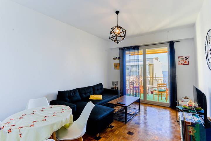 Gîte pour 4 personnes, avec balcon à Nice - 2