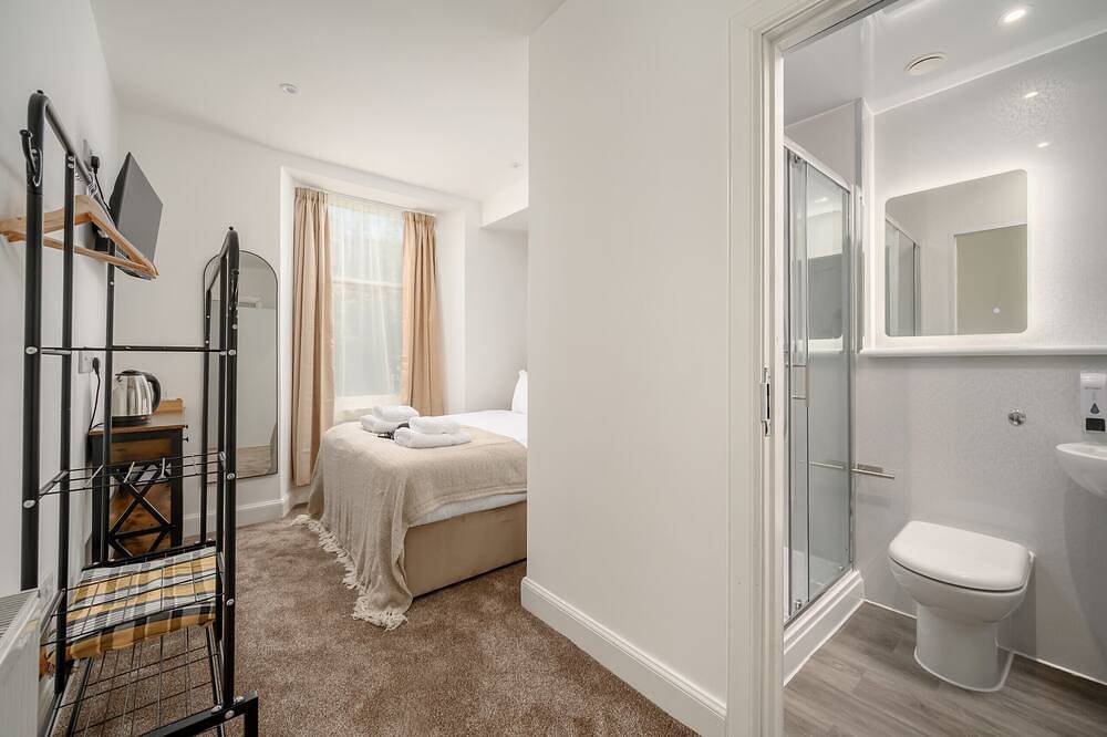 Newsome Lodge - Room 4 - Gilmerton, Edinburgh in Edinburgh, Edinburgh and Lothian
